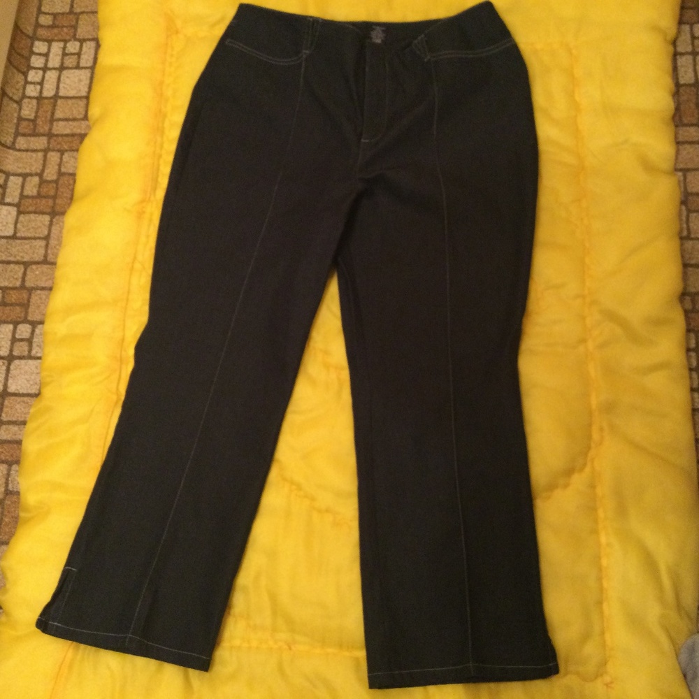 Hilliard and Hanson Woman's Denim Jeans